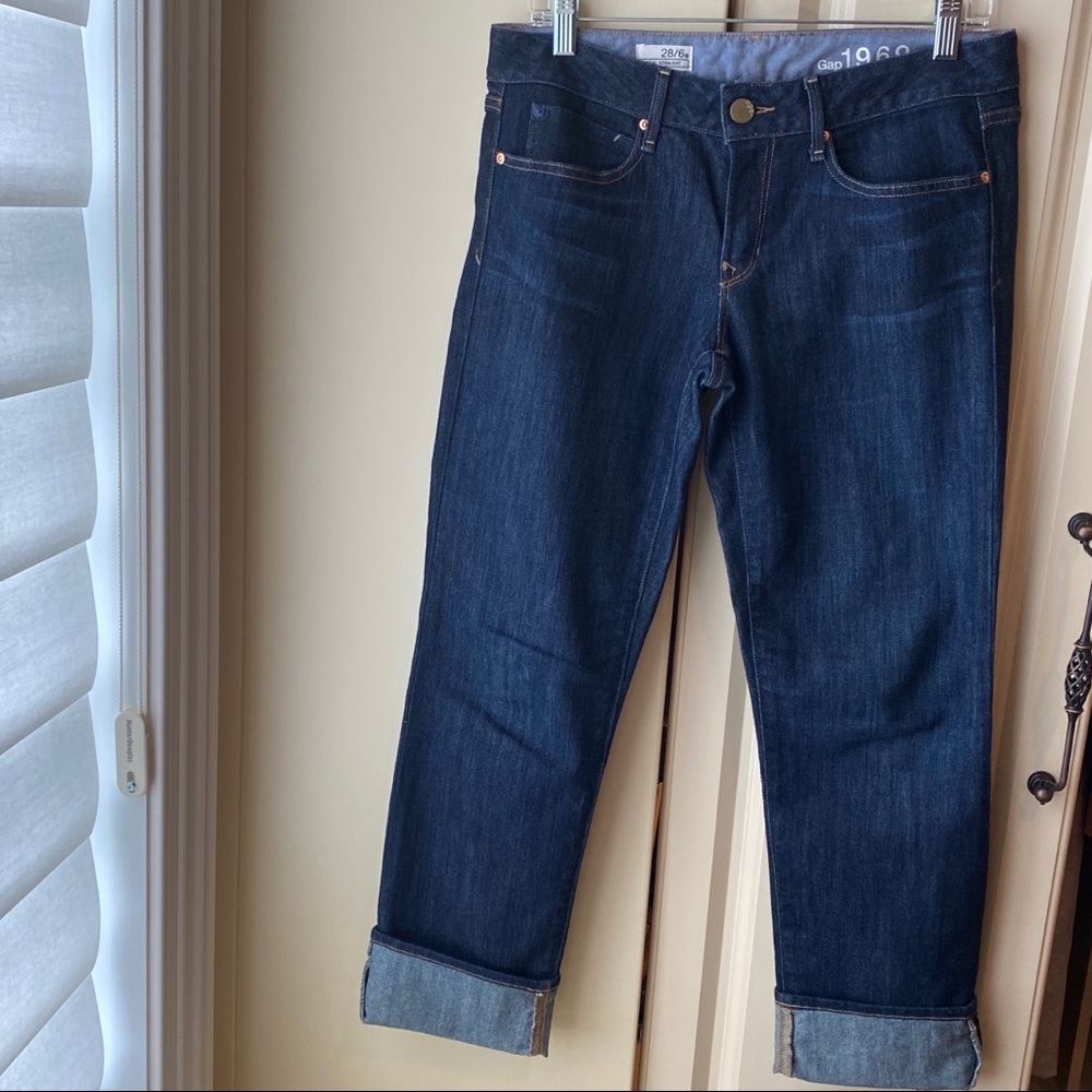 GAP 1969 Women's Real Straight Dark Wash Jeans